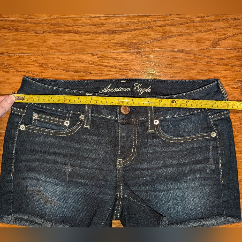 American Eagle jean shorts bundle - low rise - size 4 - Distressed - Picture 8 of 14